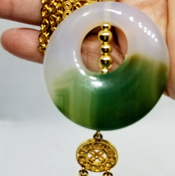 NF * Necklace Beautiful Jade stone Pendant - Picture 3 of 7